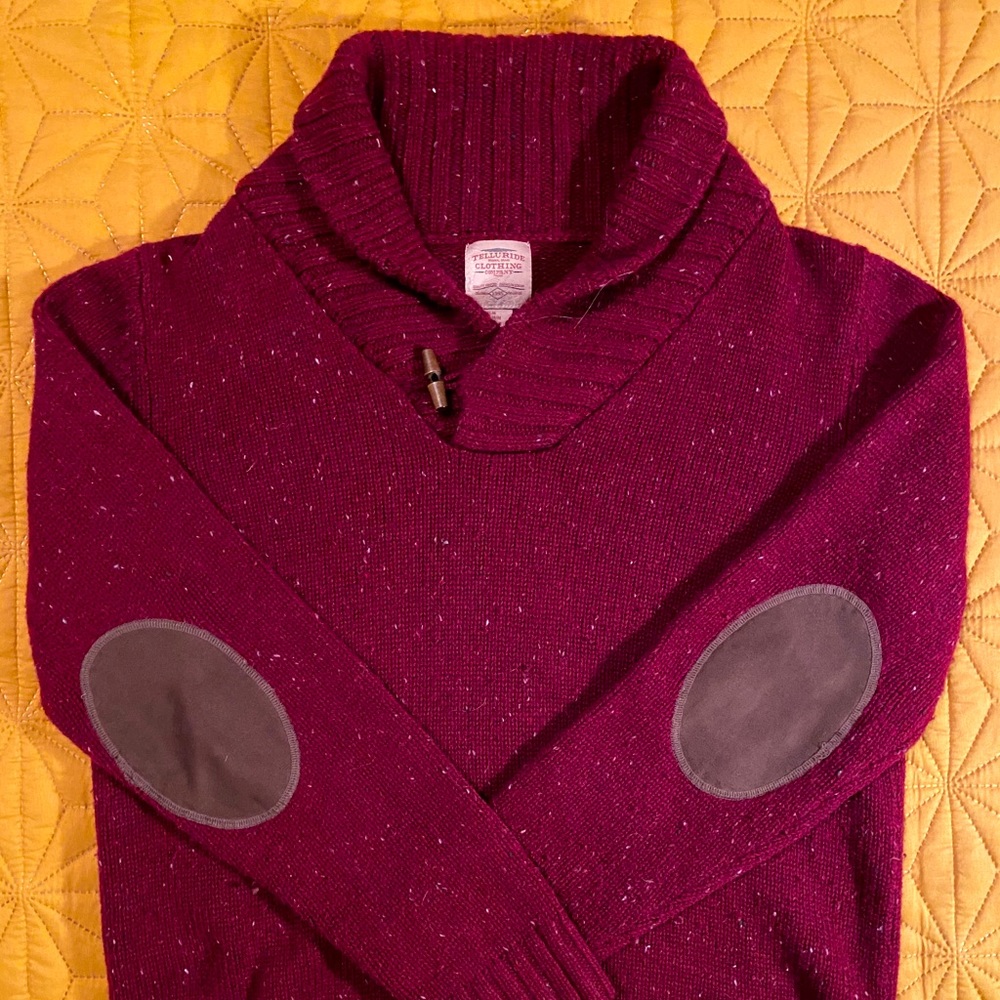 Men’s sweater